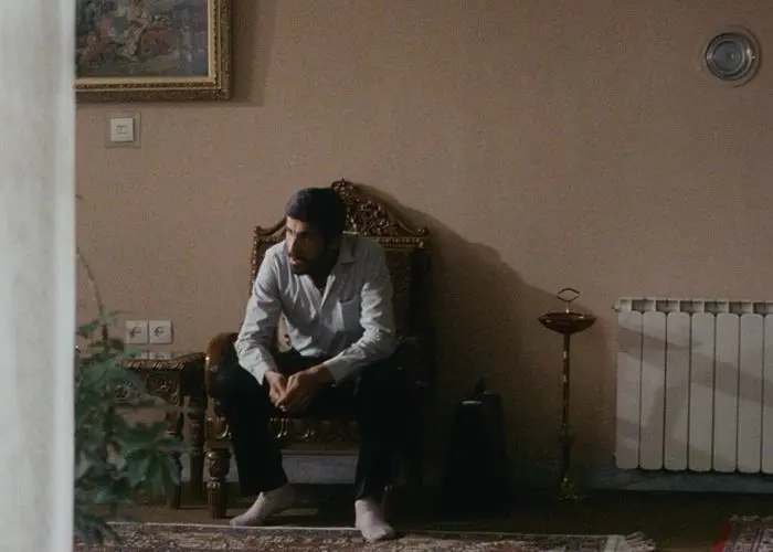 Close-Up (1990) by Abbas Kiarostami