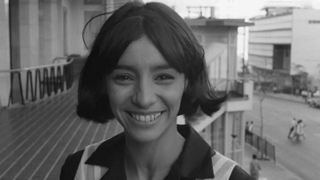 Memories of Underdevelopment (1968) by Tomas Gutierrez Alea