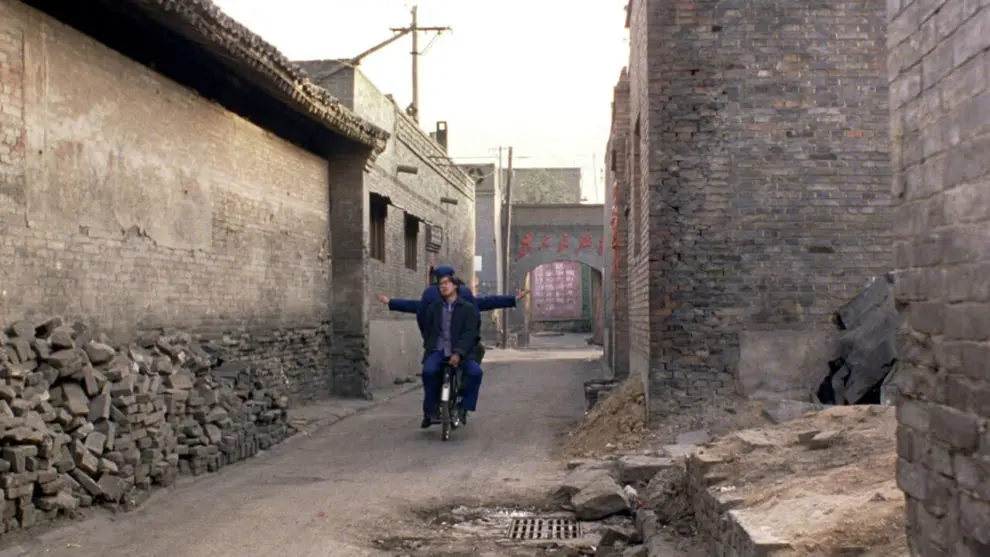 Platform (2000) by Jia Zhangke
