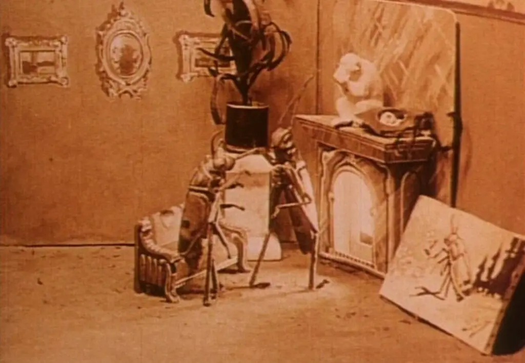 The Cameraman's Revenge (1912) by Ladislas Starevich