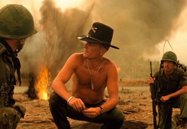 Director's Cut - Apocalypse Now (1979) by Francis Ford Coppola - Main