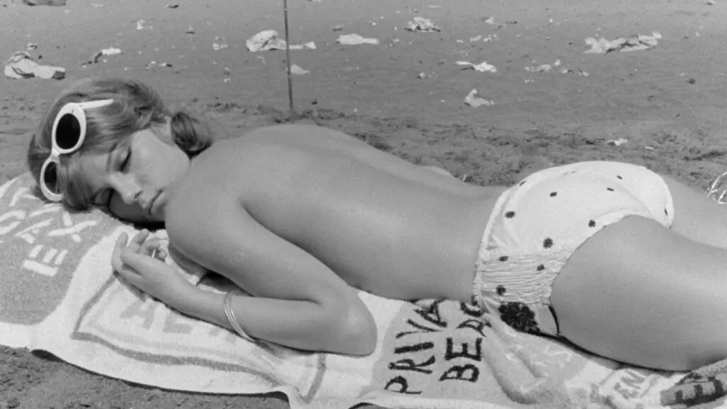 I Knew Her Well (1965) by Antonio Pietrangeli