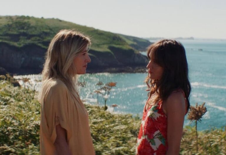 Anais in Love (2021) by Charline Bourgeois-Tacquet - Main