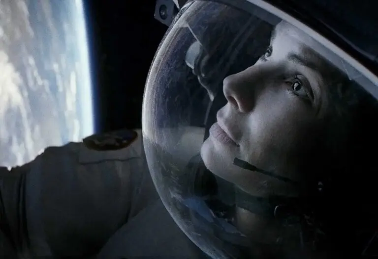 3D Cinema - Gravity (2013) by Alfonso Cuaron - Main